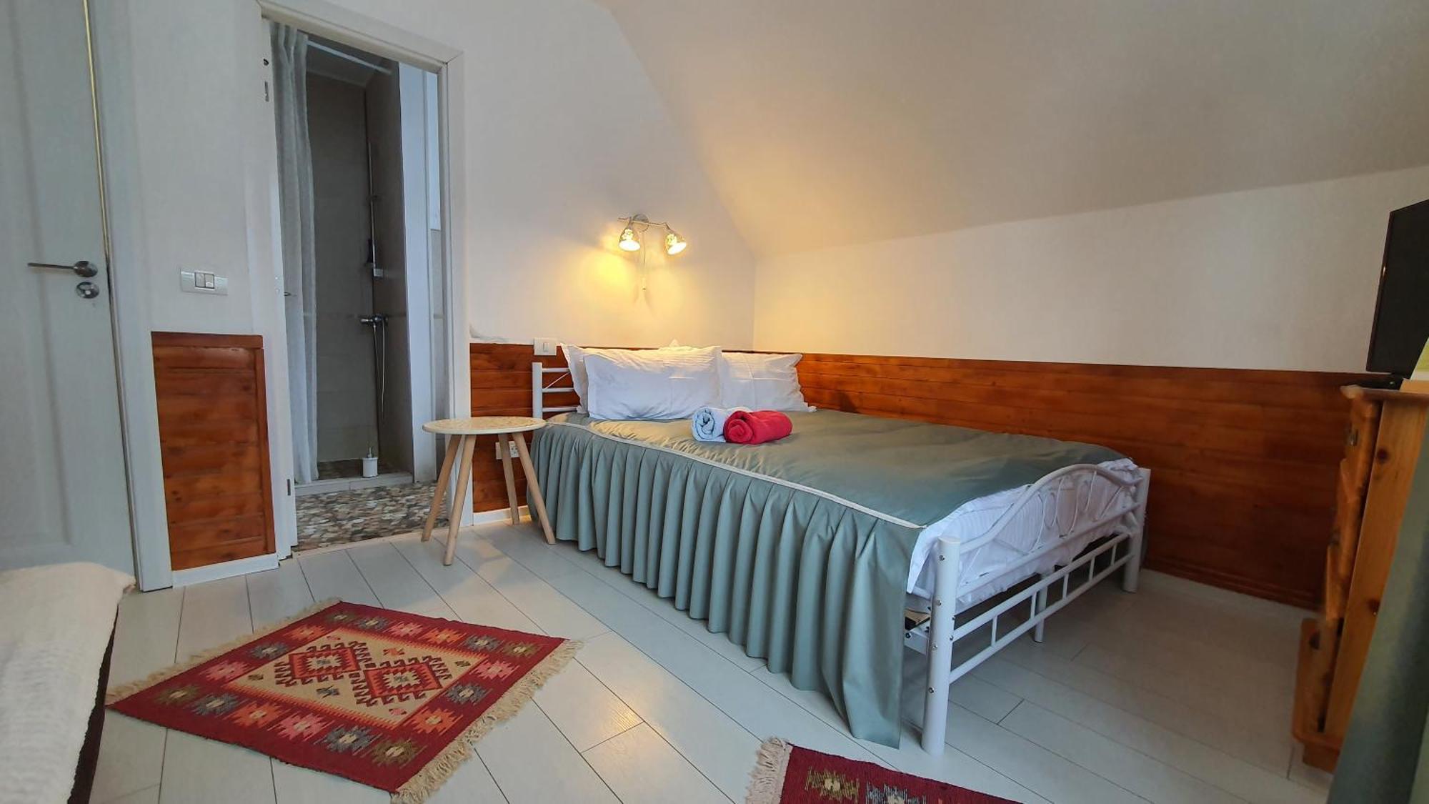 Cabana "Trei Brazi " Retezat Рыу-де-Мори Экстерьер фото