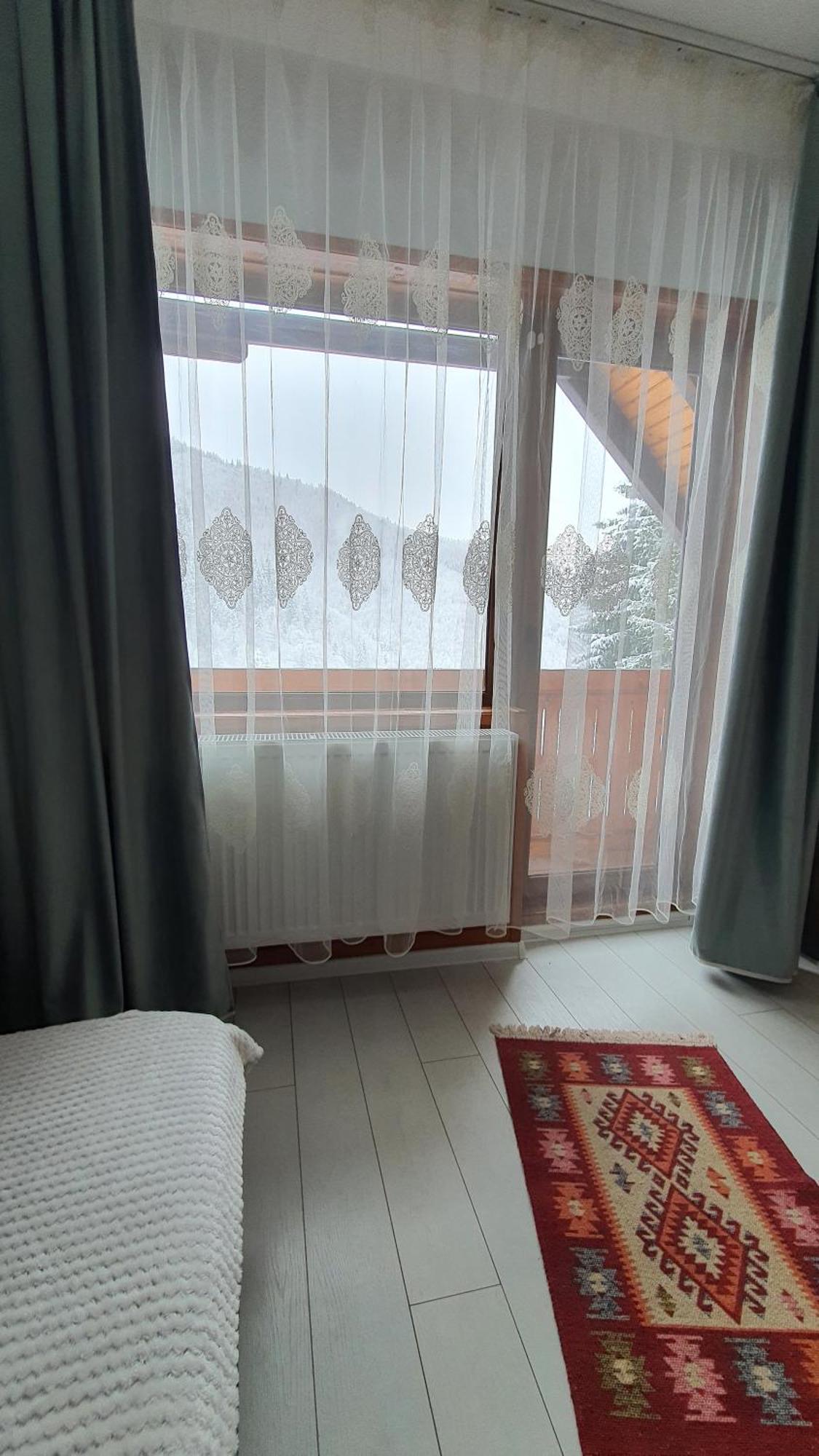 Cabana "Trei Brazi " Retezat Рыу-де-Мори Экстерьер фото